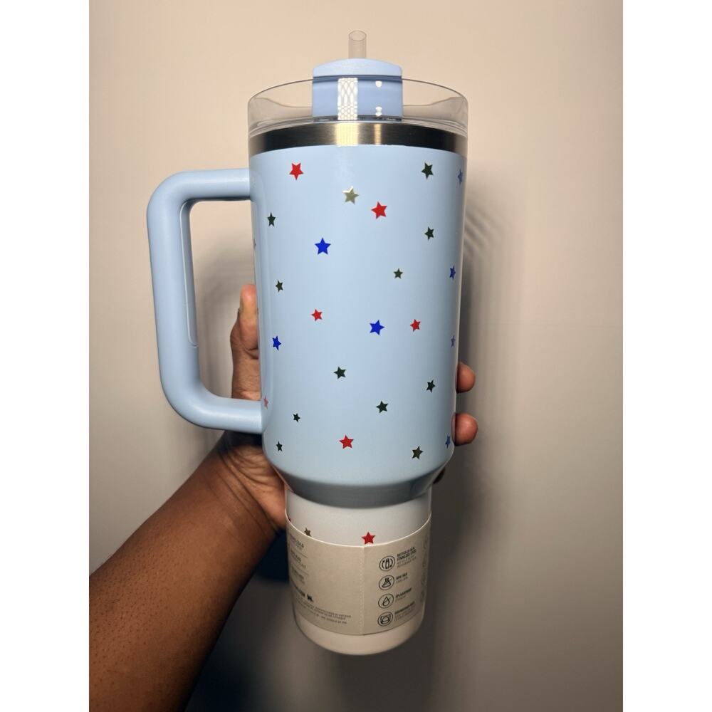 Stanley X Target OMBRE STARRY SPARKLE RED WHITE BLUE 40oz Tumbler IN HAND! - Picture 5 of 7